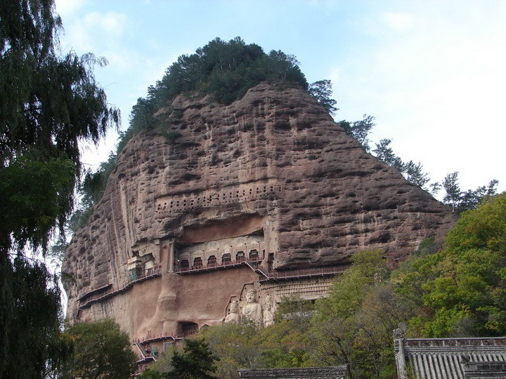 Храм в Китае - Пещеры Майцзишань
