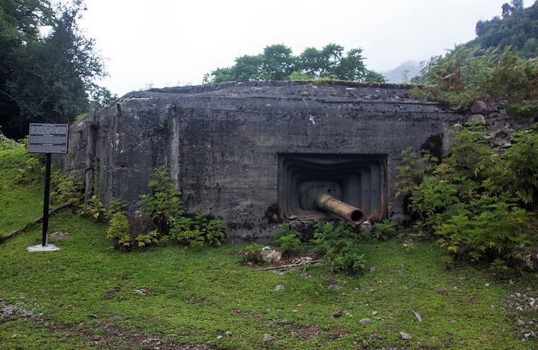 Руины укреплений в Национальном парке Мачахела