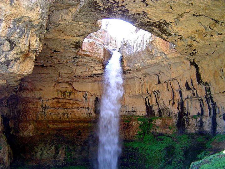 Водопад-Баатара