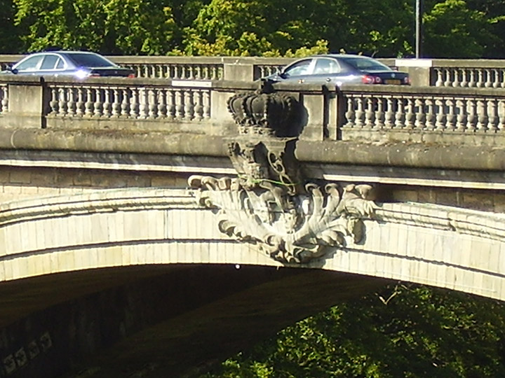 мост Адольфа