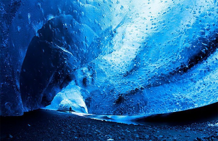 Пещеры Исландии