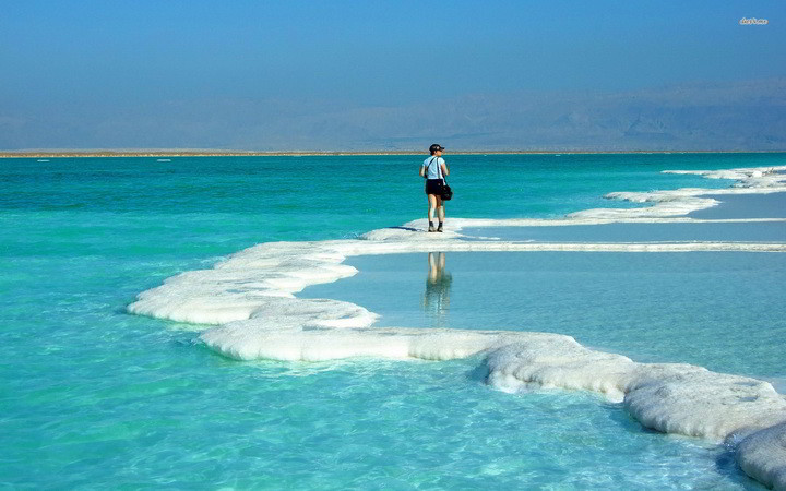 Мертвое Море и соленые берега