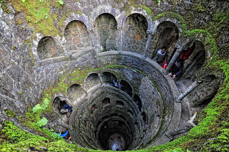 Подземная Башня в Португалии