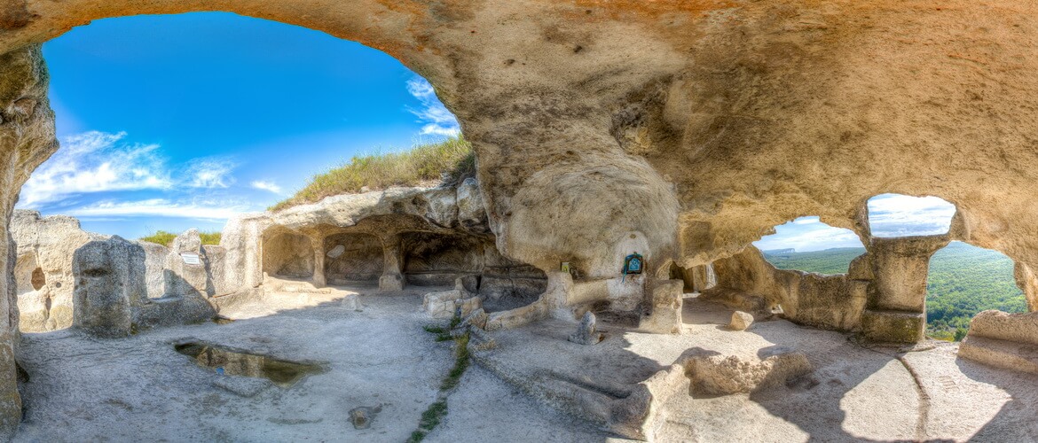 Эски-Кермен - пещерный город Крыма