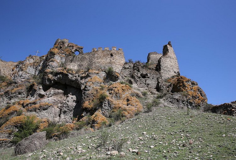 Руины крепости Ацкури