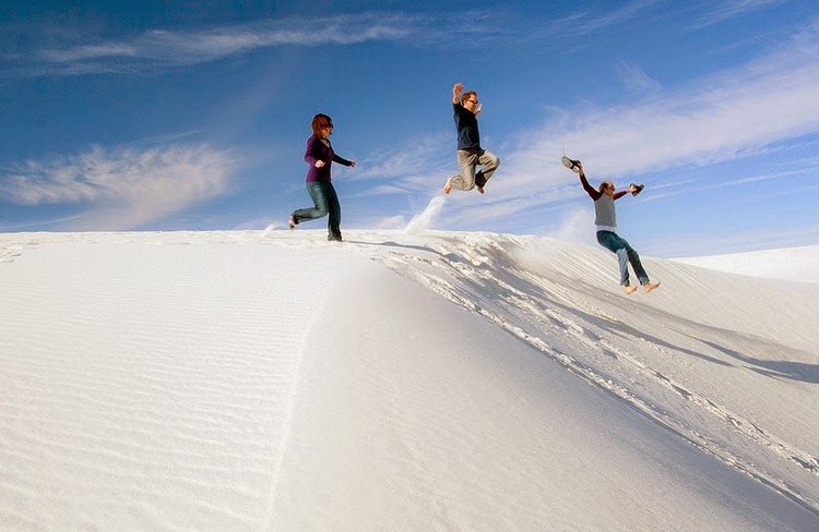 Белые пески - фарфоровая пустыня Нью-Мексико. США