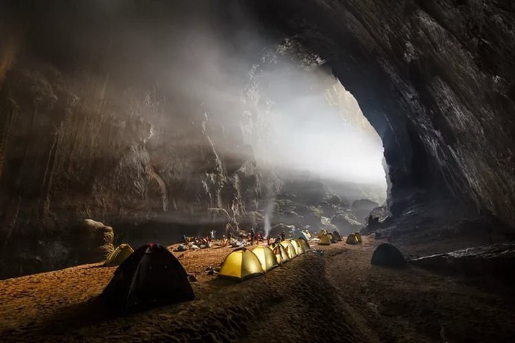 облака в пещере Шондонг
