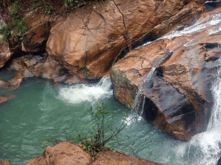 Бахо. Водопады в Нячанге
