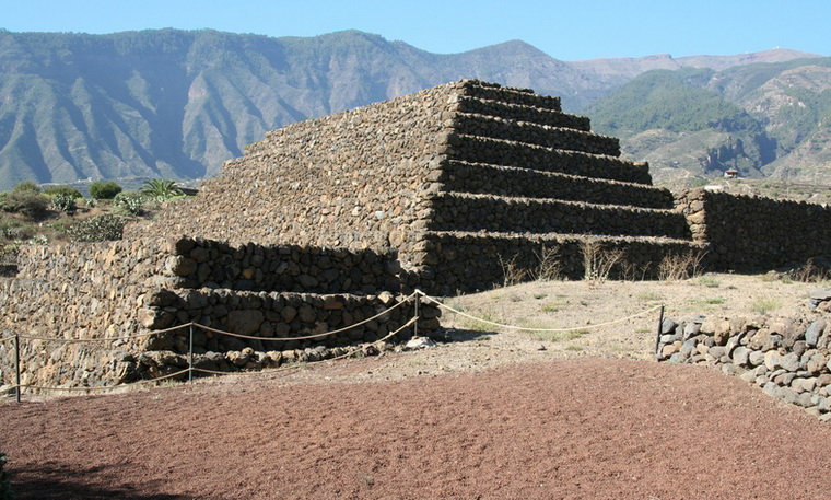Пирамиды Гуимар сложены из кусков застывшей лавы