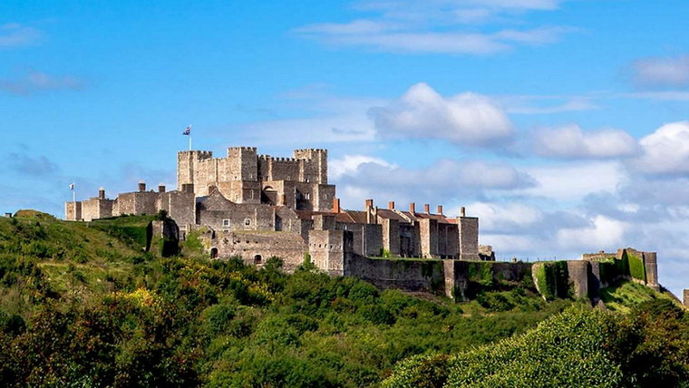 самый крупный замок в Англии