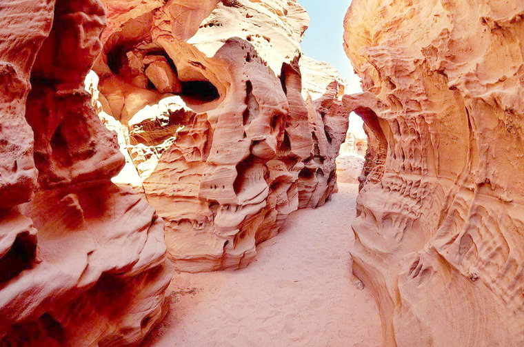 Цветной каньон. Египет