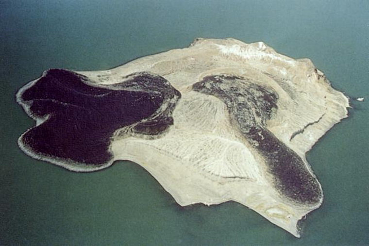 Озеро Туркана. Северный остров 