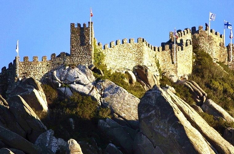 Замок мавров. Синтра. Португалия