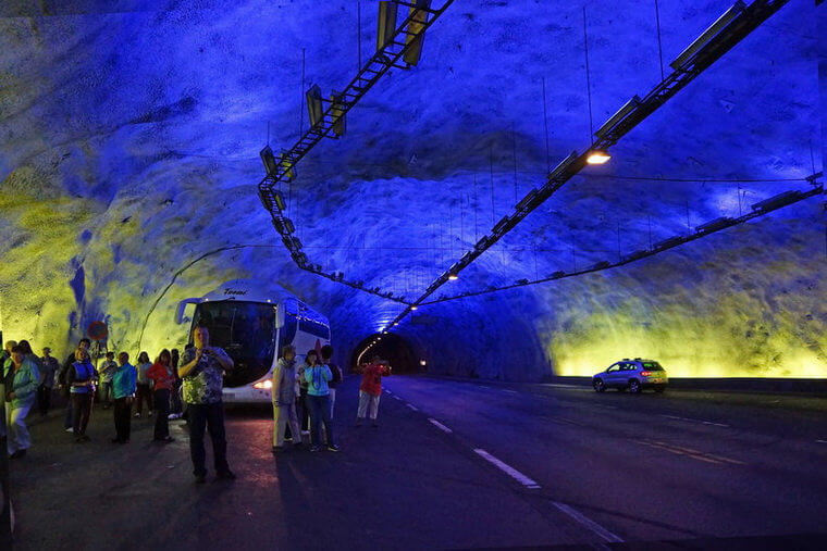 Аварийные ниши Лердальского тоннеля