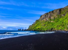 черный пляж в Исландии