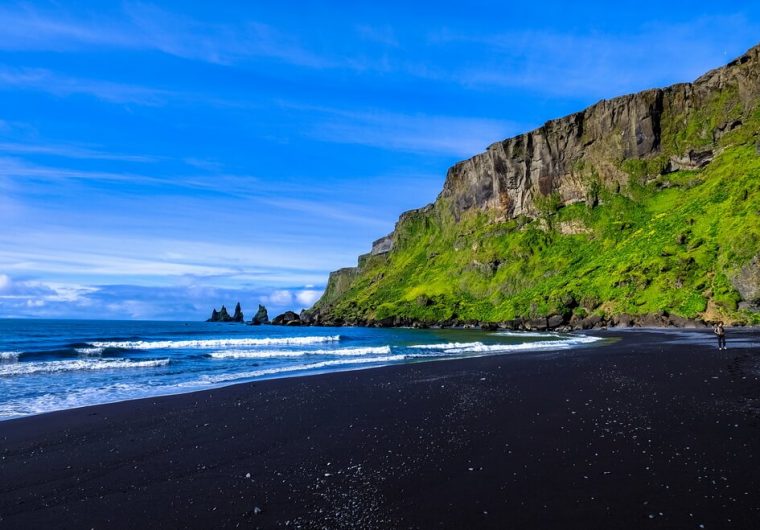 черный пляж в Исландии