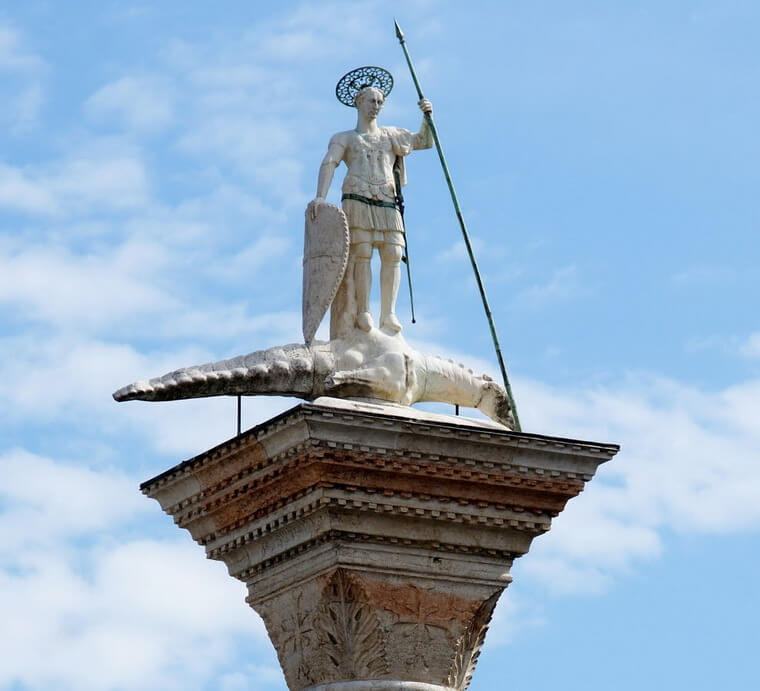 Статуя Святого Теодора