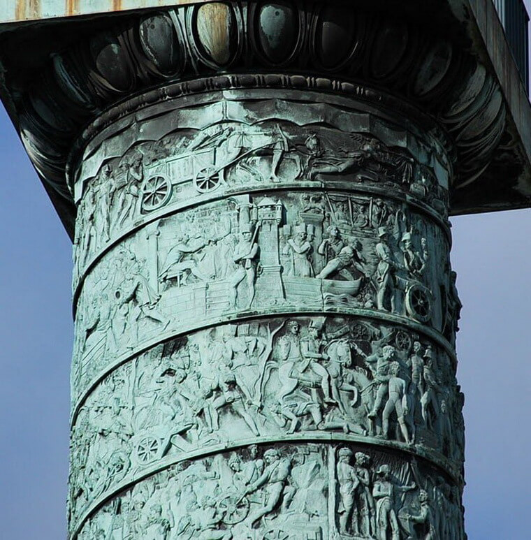 Барельефы верхней части Вандомской колонны